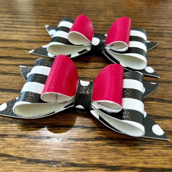 SOLD•Shoe Clips - Picture 2 of 3
